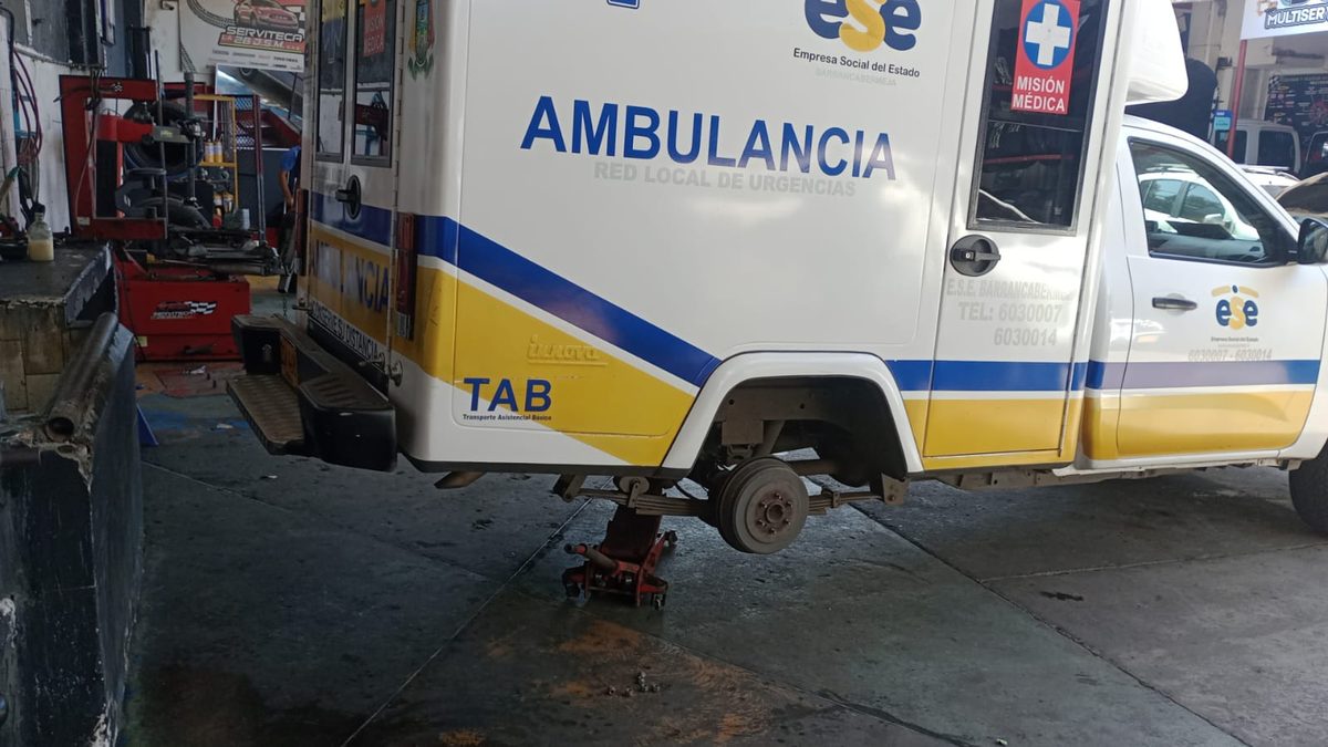 Ambulancias en taller